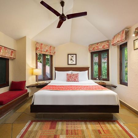 The Riverview Retreat Corbett By Leisure Hotels Garjia Экстерьер фото