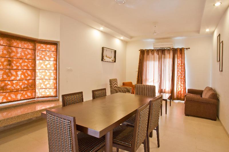 The Riverview Retreat Corbett By Leisure Hotels Garjia Экстерьер фото