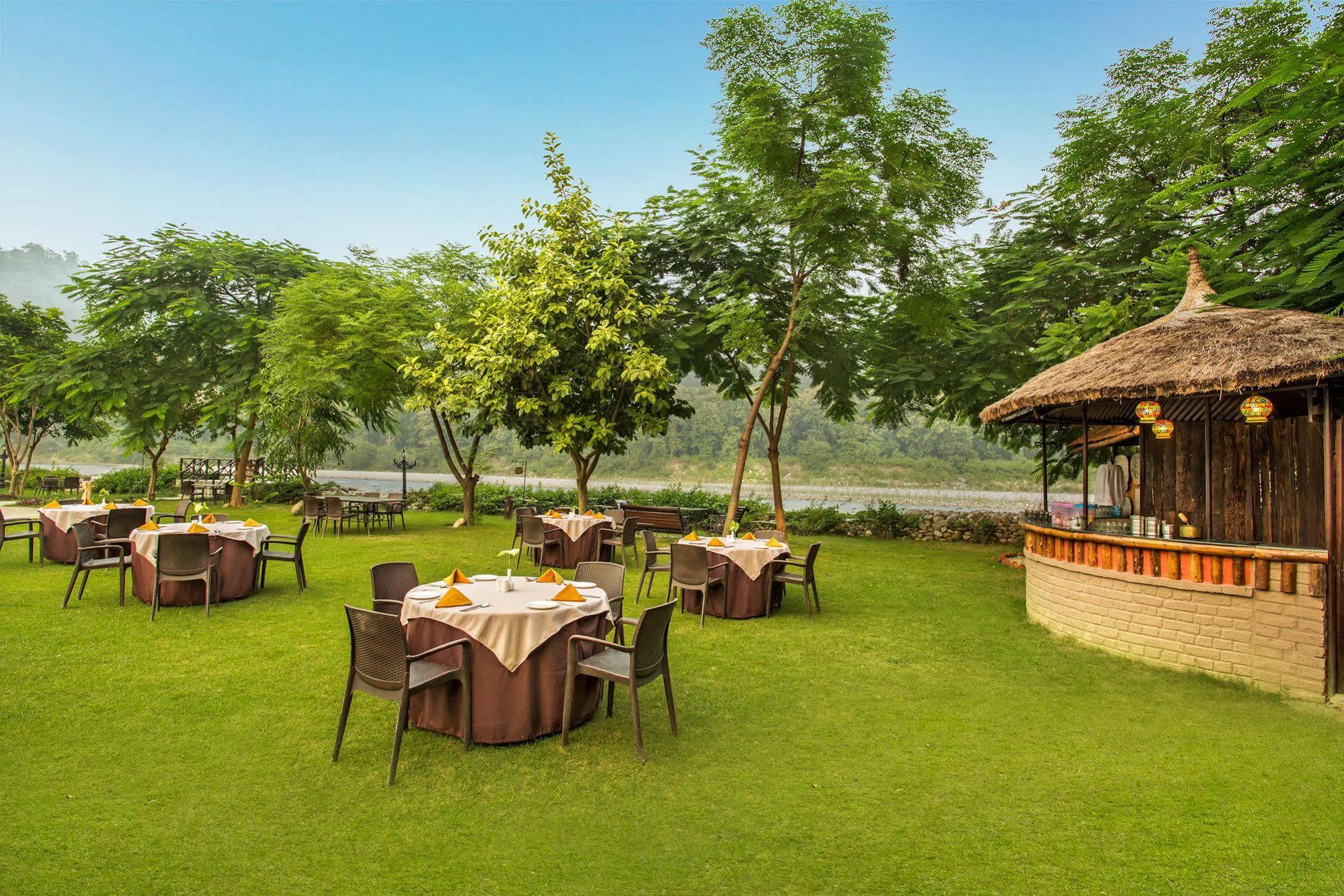 The Riverview Retreat Corbett By Leisure Hotels Garjia Экстерьер фото