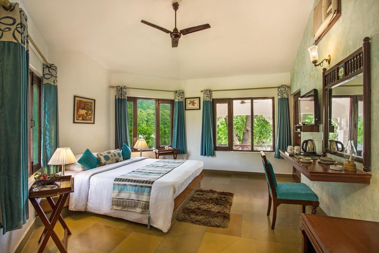 The Riverview Retreat Corbett By Leisure Hotels Garjia Экстерьер фото